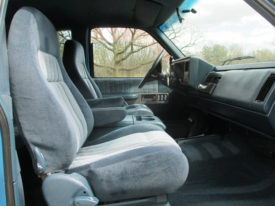 1994 GMC Sierra 1st Gen - Image 7 of 19
