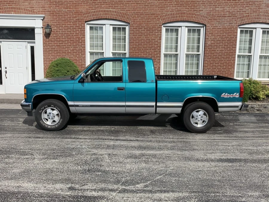 1994 GMC Sierra 1st Gen - Image 2 of 7