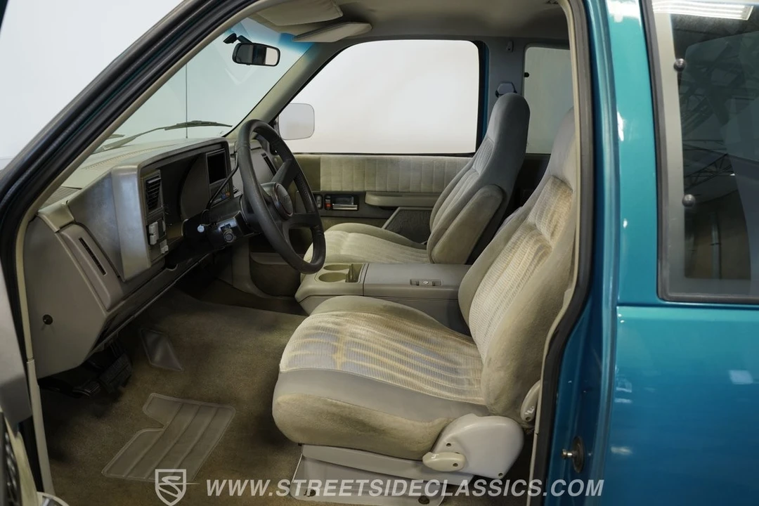 1994 GMC Sierra 1st Gen - Image 4 of 12