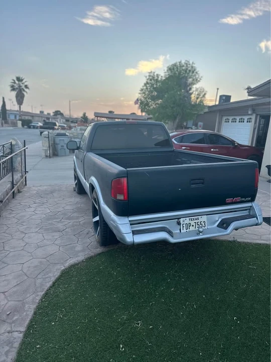 1994 GMC S-15/Sonoma - Image 4 of 8