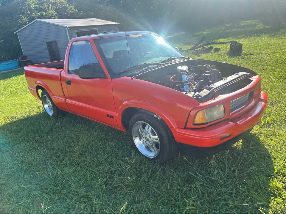 1994 GMC S-15/Sonoma - Image 2 of 8