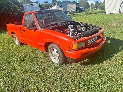 1994 GMC Sonoma Regular Cab SLT