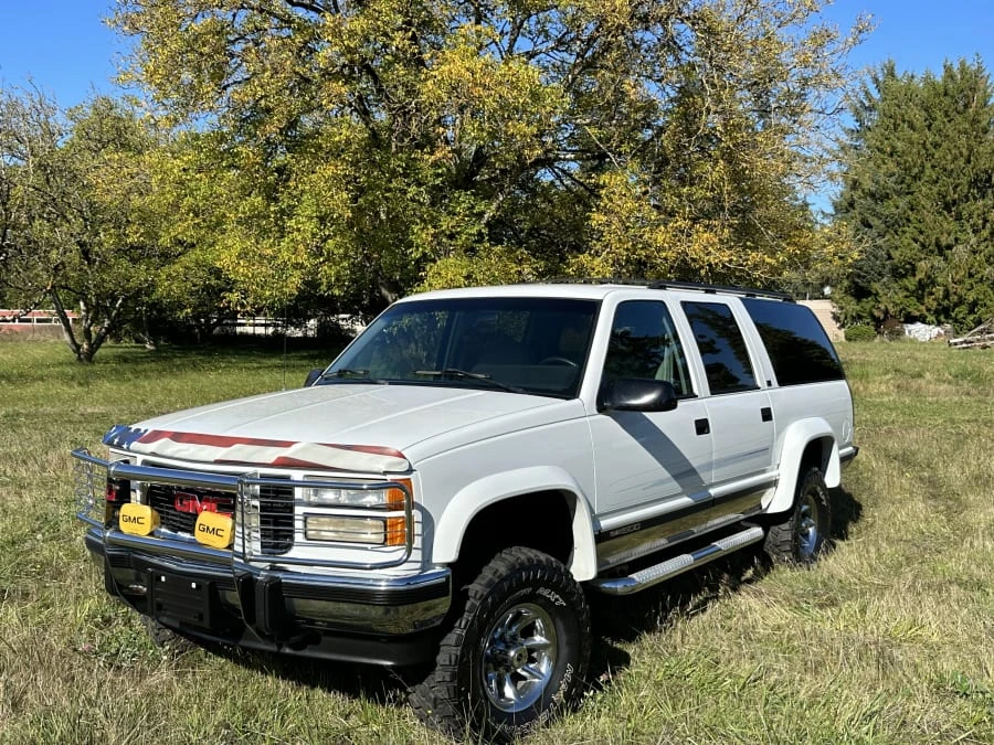1994 GMC Suburban 8th Gen - Image 20 of 31
