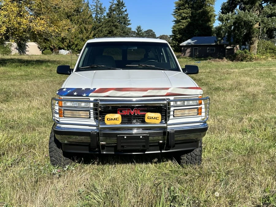 1994 GMC Suburban 8th Gen - Image 25 of 31