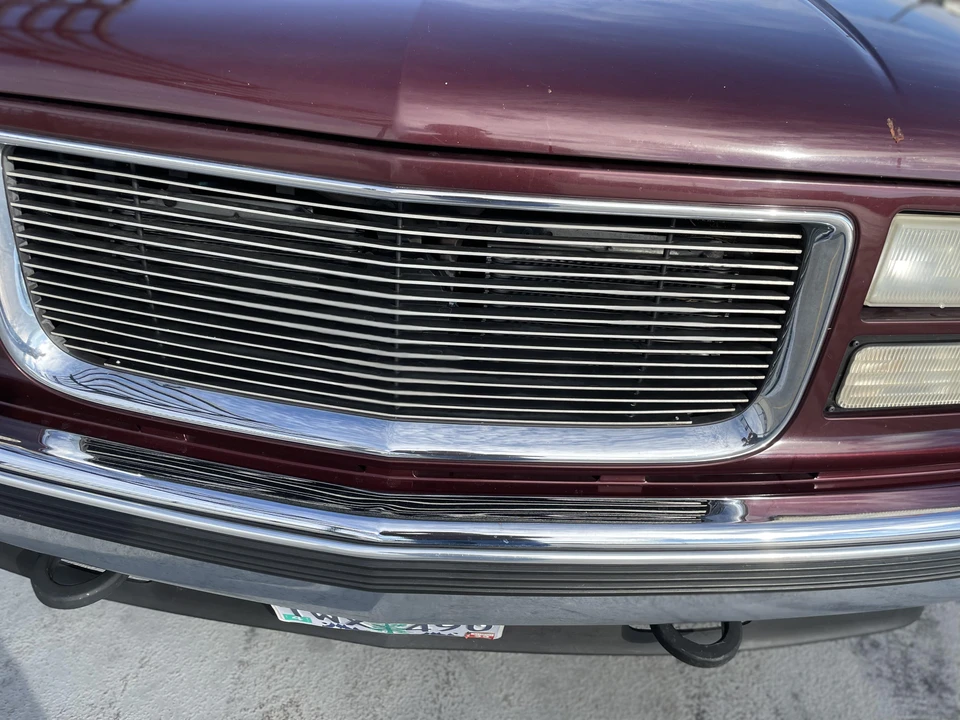 1994 GMC Suburban 8th Gen - Image 14 of 31
