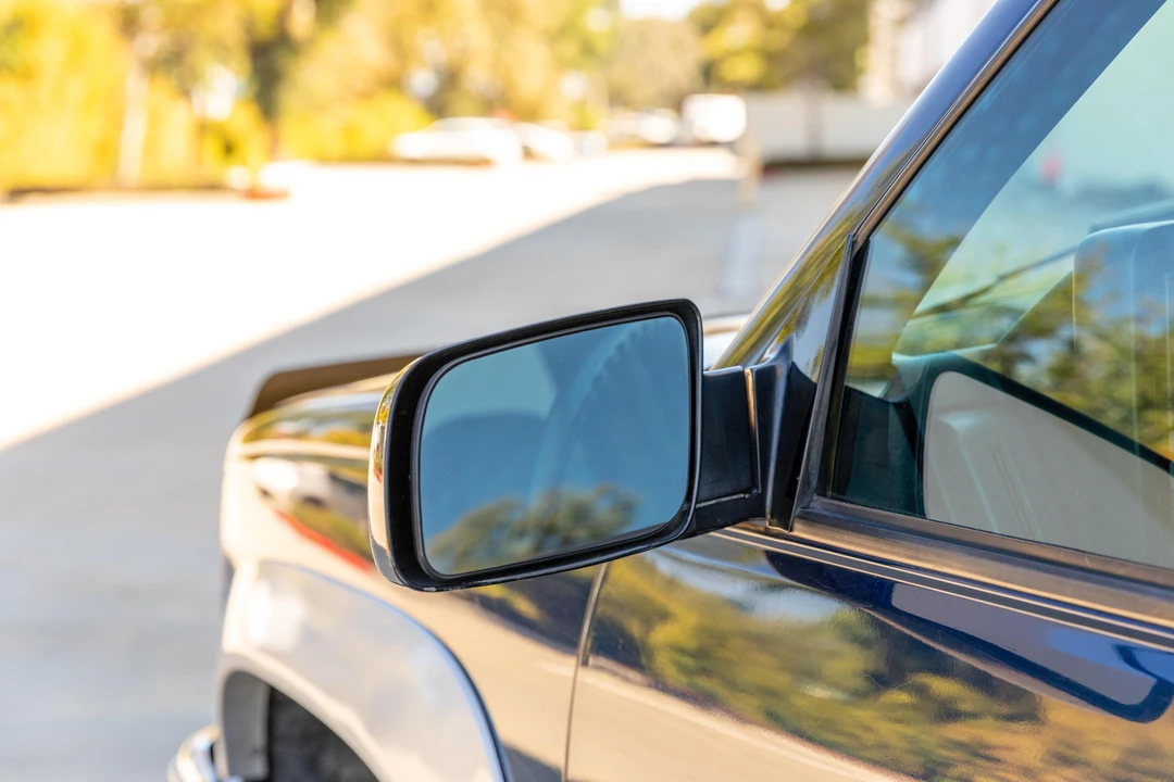 1994 GMC Suburban 8th Gen - Image 14 of 31