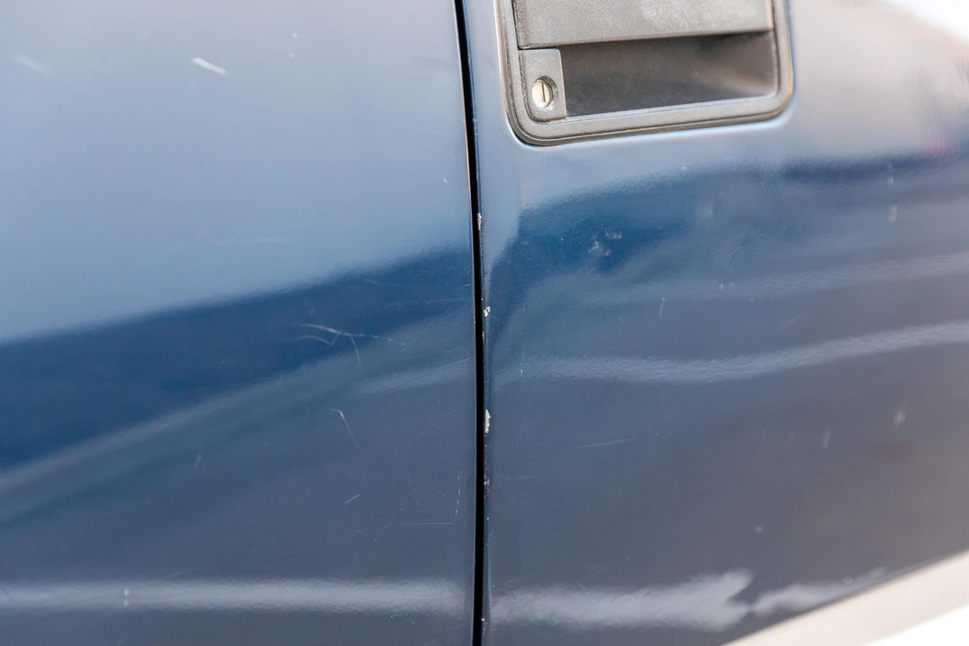 1994 GMC Suburban 8th Gen - Image 29 of 31