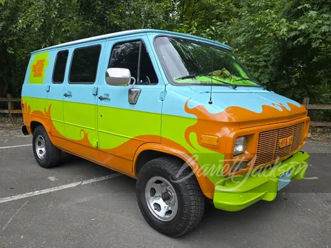 1994 GMC Vandura Mystery Machine Re-Creation