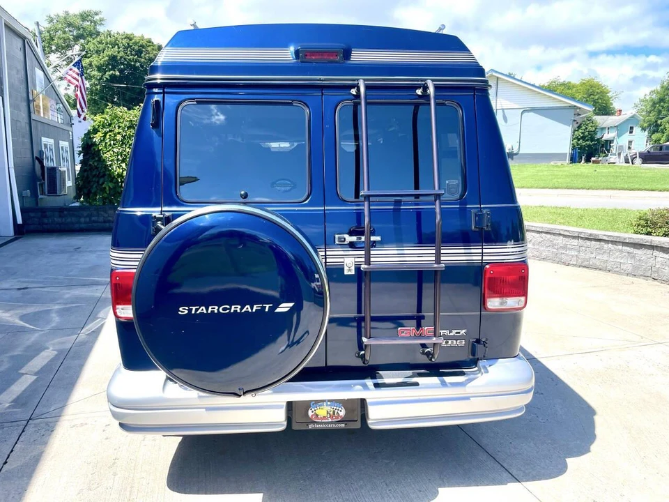 1994 GMC G-series Van - Image 4 of 31