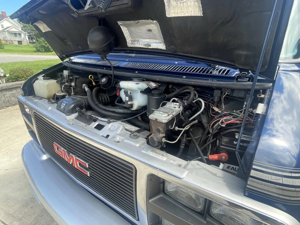 1994 GMC G-series Van - Image 31 of 31
