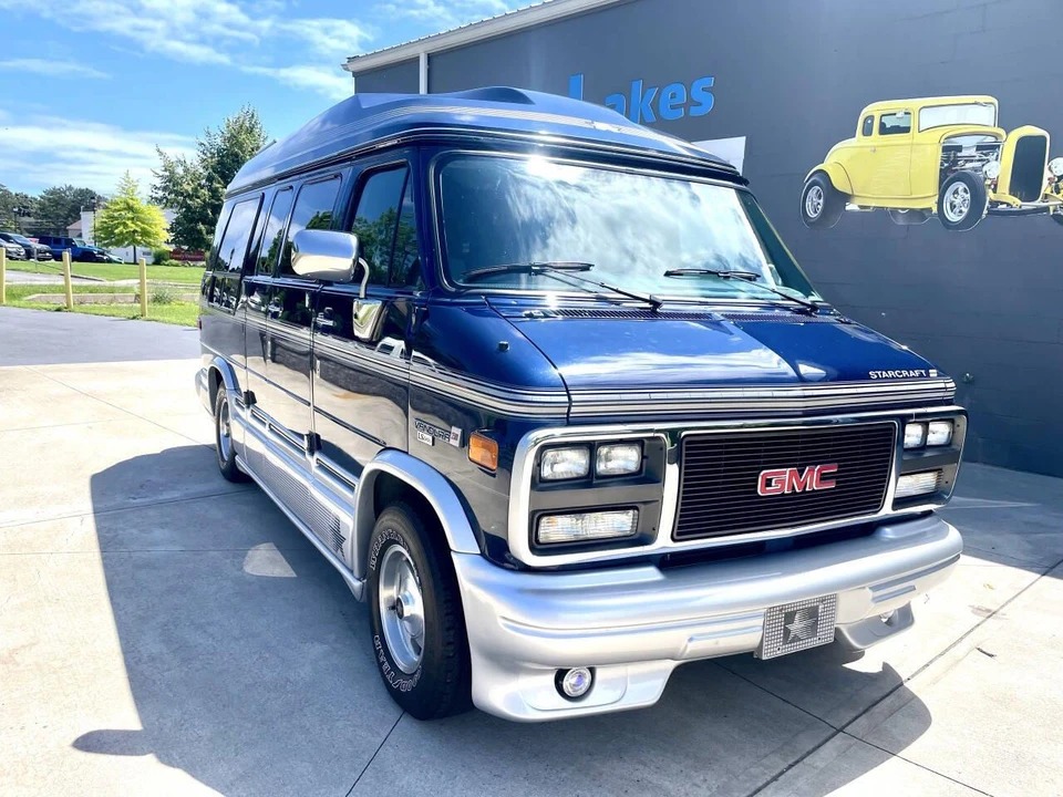 1994 GMC G-series Van - Image 8 of 31