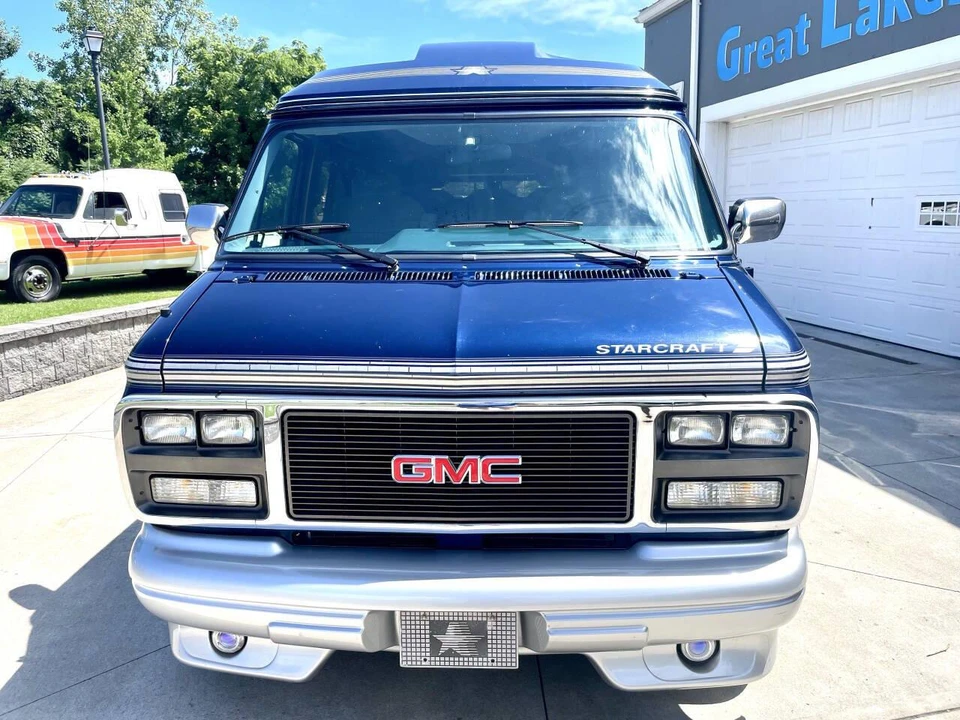 1994 GMC G-series Van - Image 3 of 31