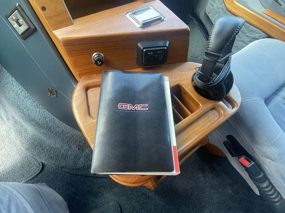 1994 GMC G-series Van - Image 27 of 31