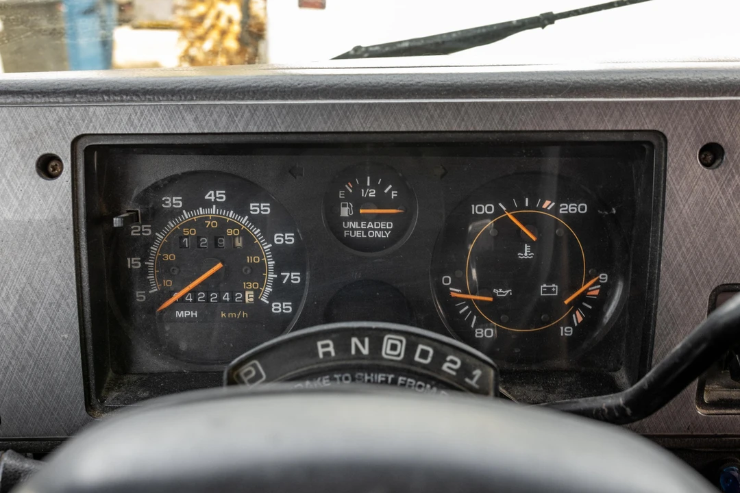 1994 GMC G-series Van - Image 15 of 31