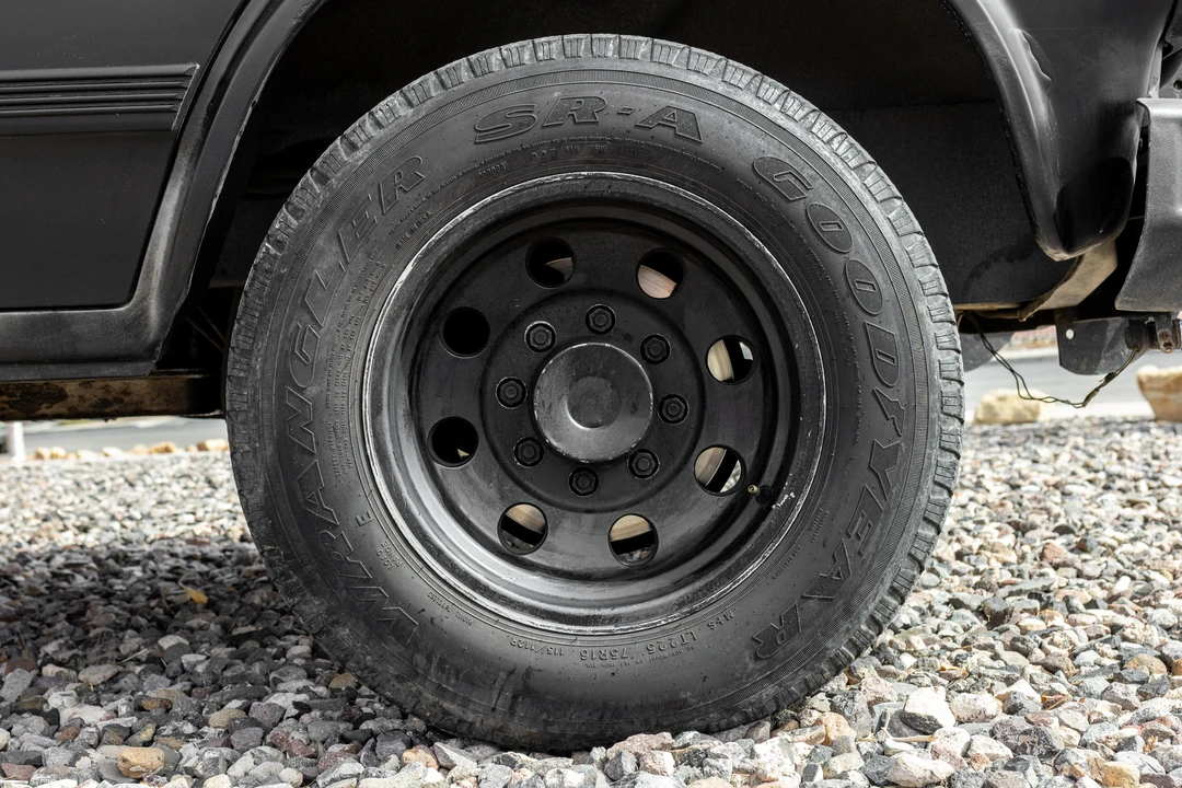 1994 GMC G-series Van - Image 9 of 31