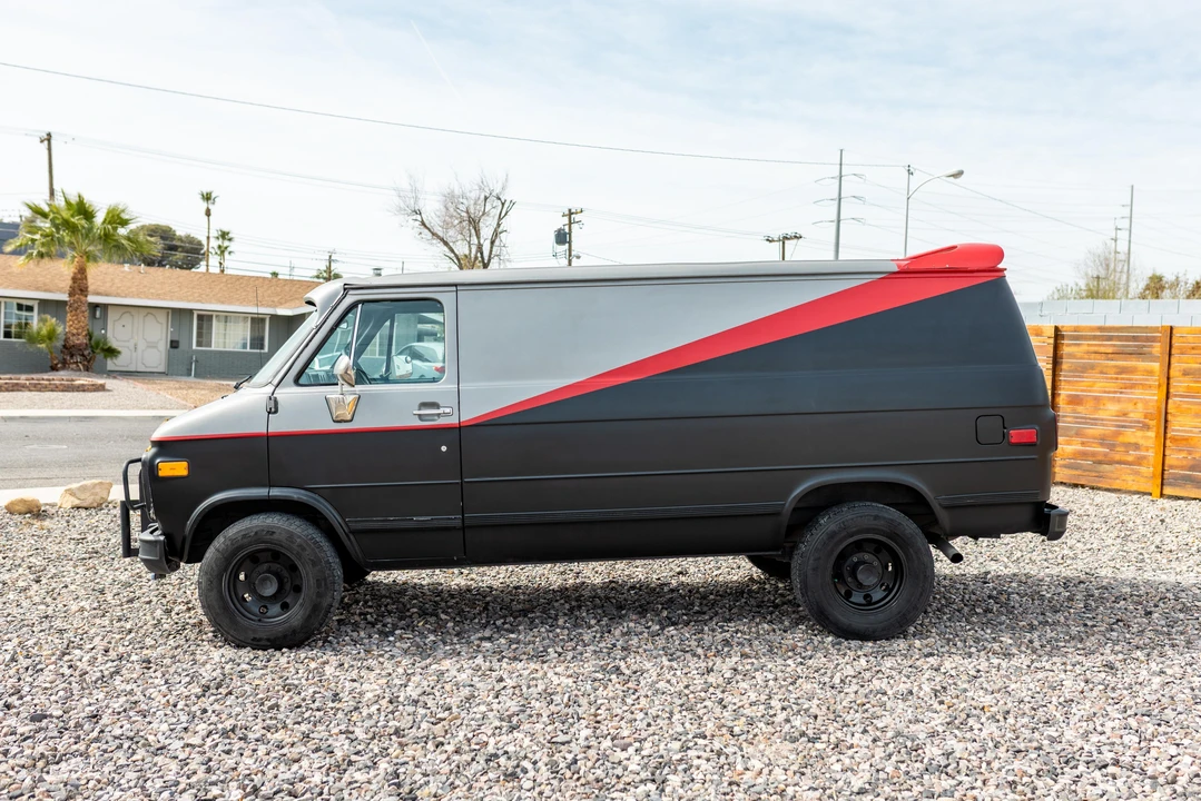 1994 GMC G-series Van - Image 6 of 31