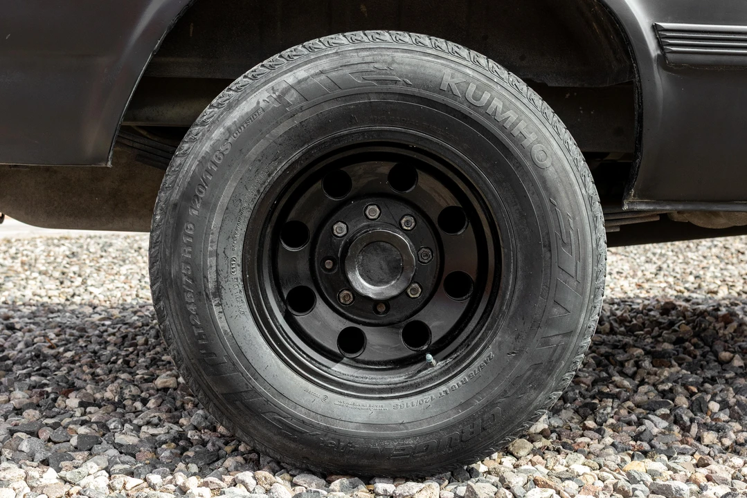 1994 GMC G-series Van - Image 11 of 31