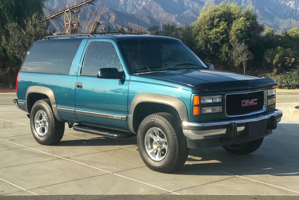 1994 GMC Yukon 1st Gen - Image 2 of 8