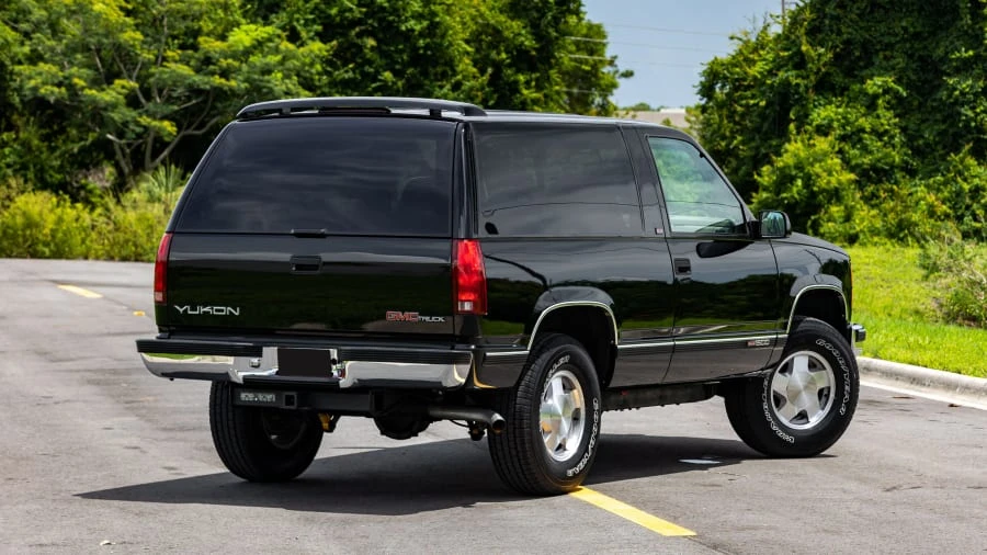 1994 GMC Yukon 1st Gen - Image 2 of 31