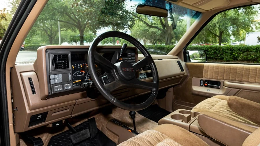 1994 GMC Yukon 1st Gen - Image 4 of 31