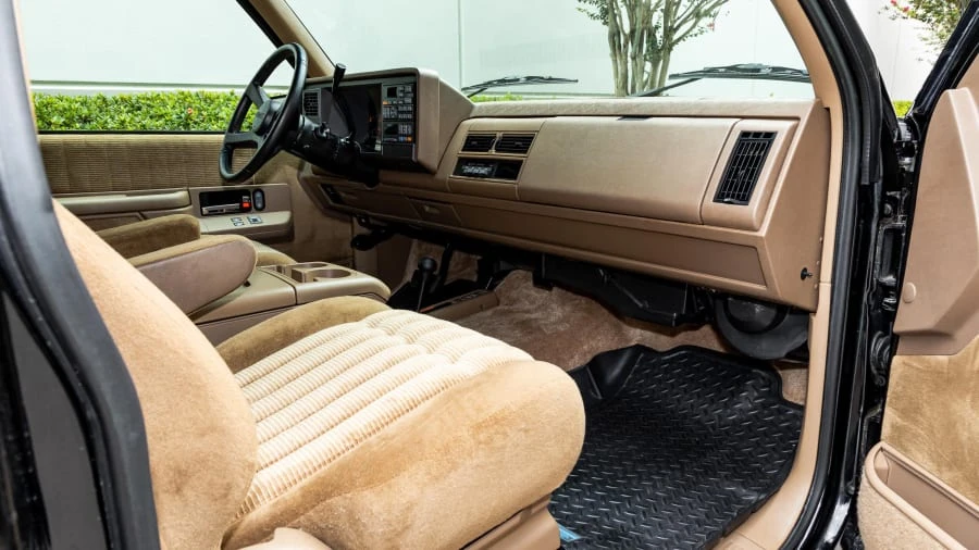 1994 GMC Yukon 1st Gen - Image 5 of 31