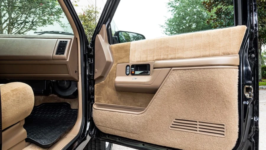 1994 GMC Yukon 1st Gen - Image 27 of 31