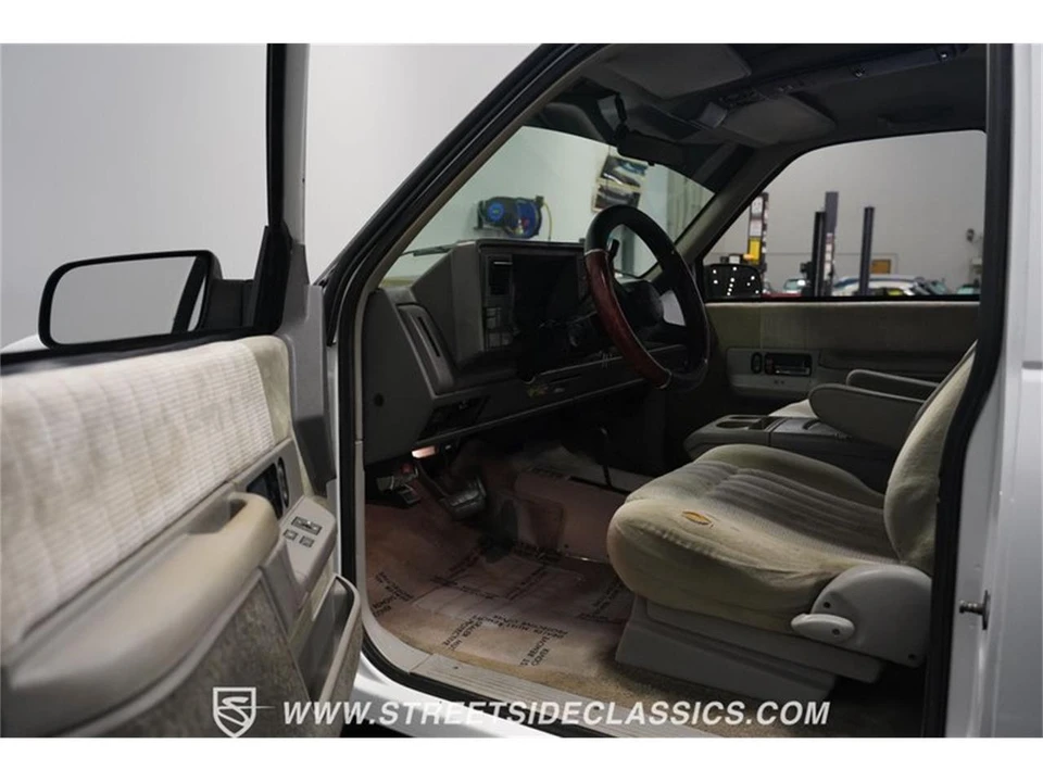 1994 GMC Yukon 1st Gen - Image 4 of 31