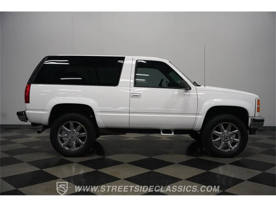 1994 GMC Yukon 1st Gen - Image 17 of 31