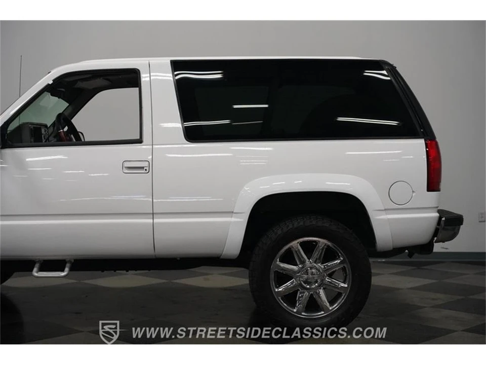 1994 GMC Yukon 1st Gen - Image 28 of 31