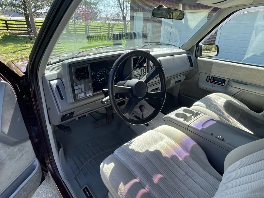1994 GMC Yukon 1st Gen - Image 3 of 12