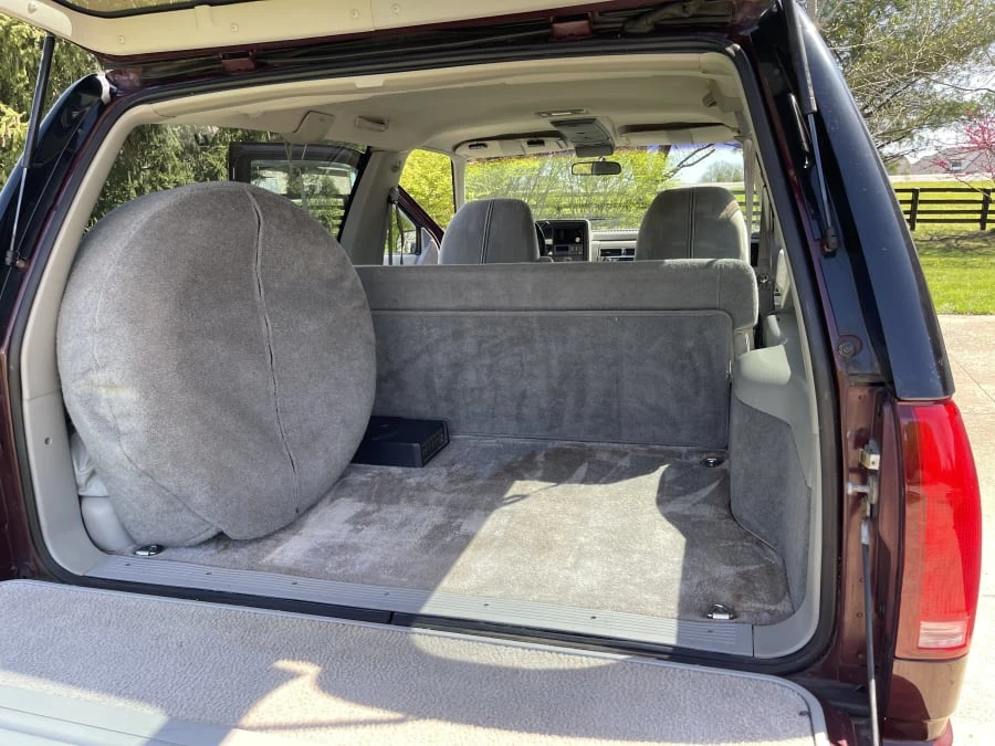 1994 GMC Yukon 1st Gen - Image 10 of 12