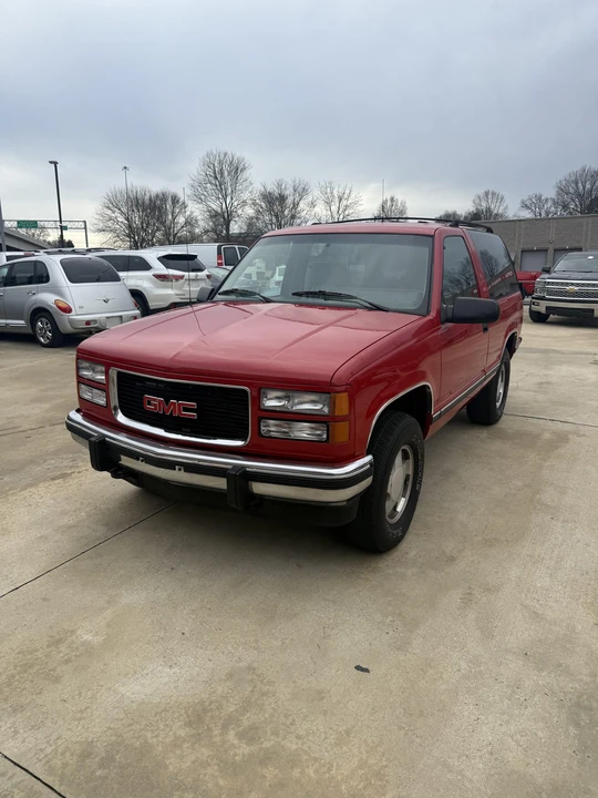 1994 GMC Yukon 1st Gen - Image 2 of 31