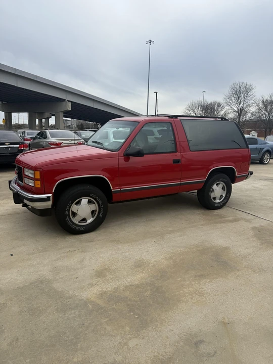 1994 GMC Yukon 1st Gen - Image 3 of 31