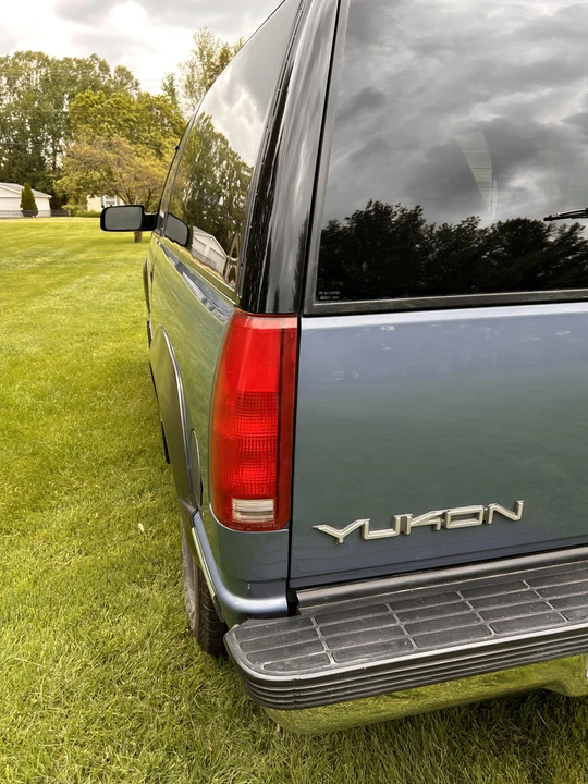 1994 GMC Yukon 1st Gen - Image 25 of 31