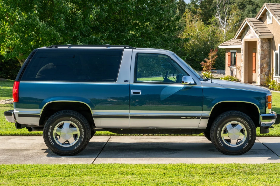 1994 GMC Yukon 1st Gen - Image 5 of 31