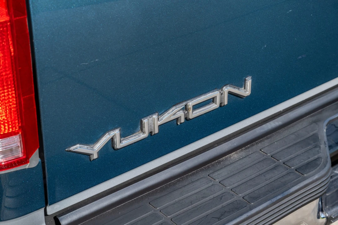1994 GMC Yukon 1st Gen - Image 19 of 31