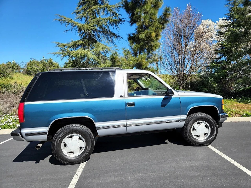 1994 GMC Yukon 1st Gen - Image 17 of 31