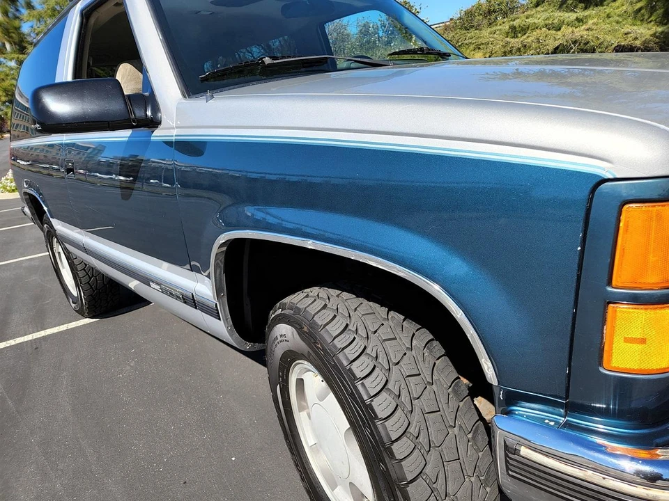 1994 GMC Yukon 1st Gen - Image 21 of 31