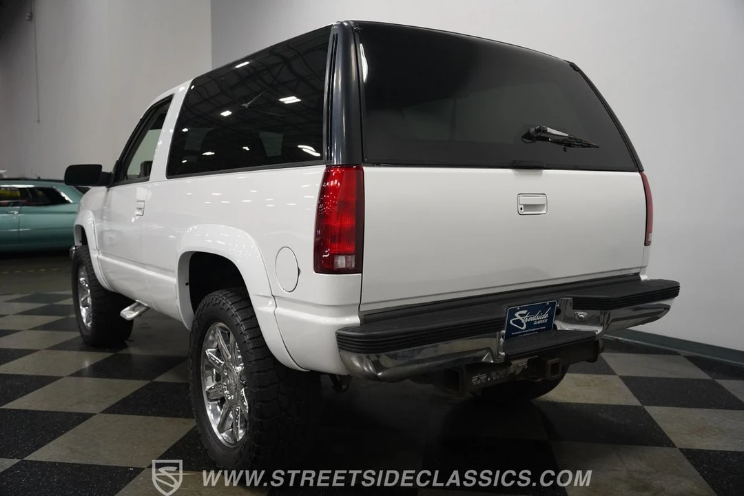 1994 GMC Yukon 1st Gen - Image 12 of 12