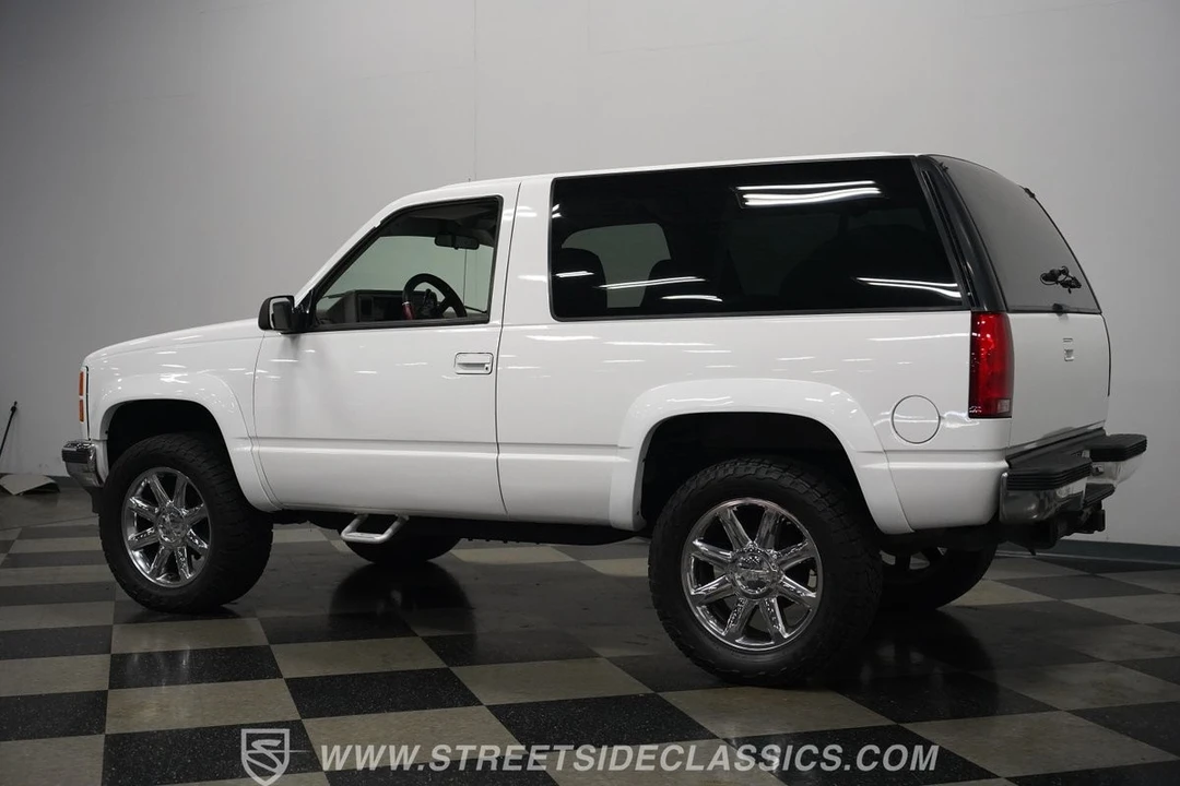 1994 GMC Yukon 1st Gen - Image 10 of 12