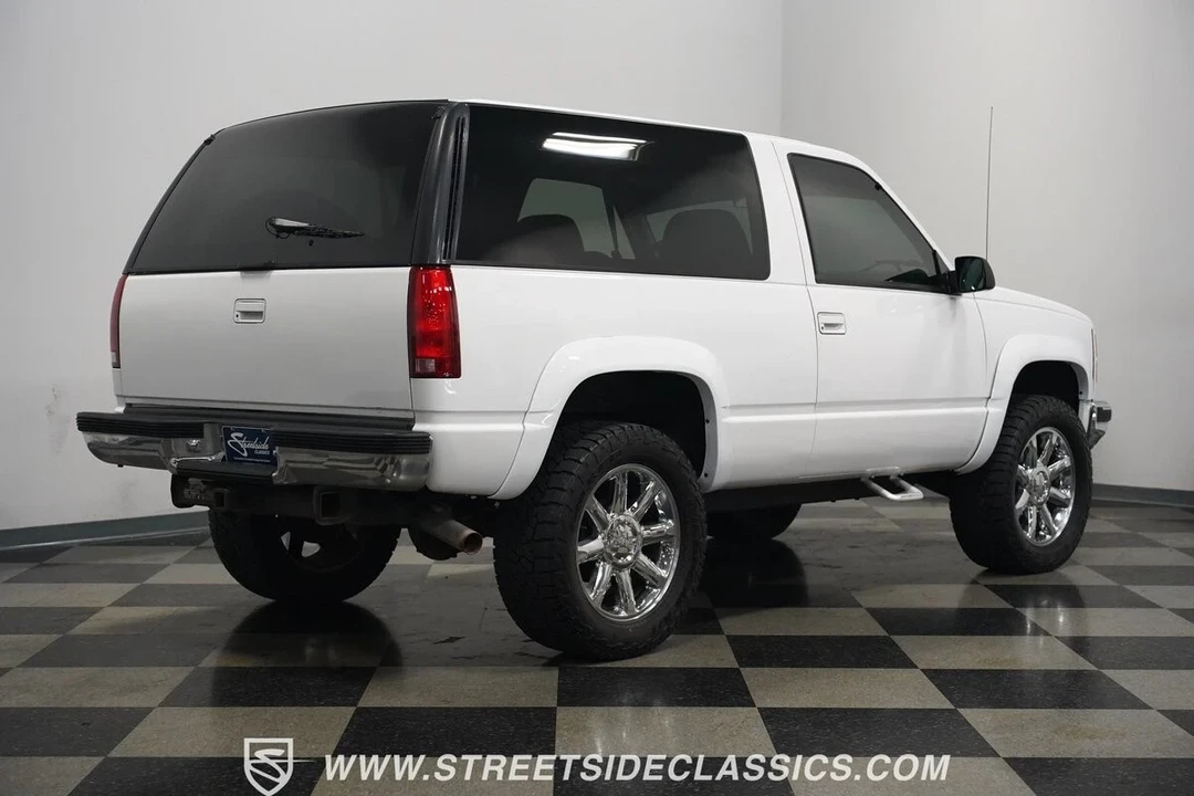 1994 GMC Yukon 1st Gen - Image 16 of 21