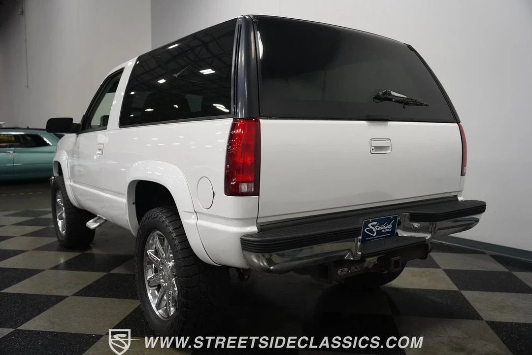 1994 GMC Yukon 1st Gen - Image 13 of 21