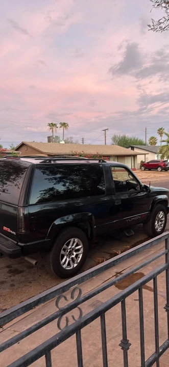 1994 GMC Yukon 1st Gen - Image 2 of 6
