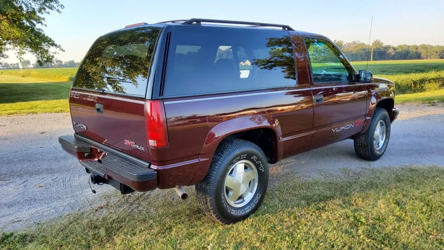 1994 GMC Yukon 1st Gen - Image 4 of 12