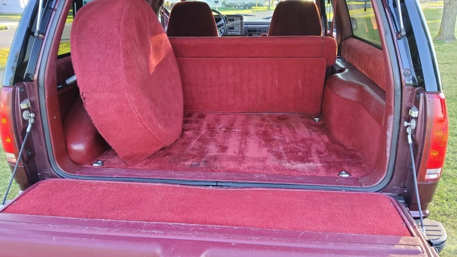 1994 GMC Yukon 1st Gen - Image 9 of 12