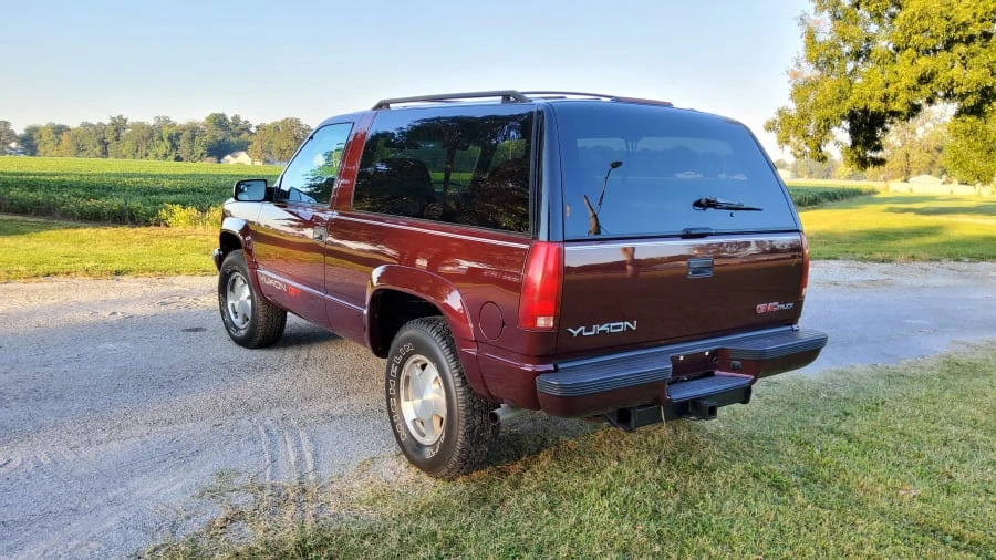 1994 GMC Yukon 1st Gen - Image 5 of 12