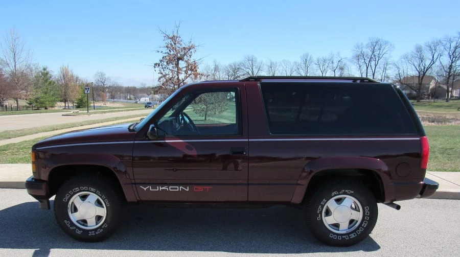 1994 GMC Yukon 1st Gen - Image 2 of 8