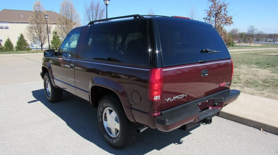1994 GMC Yukon 1st Gen - Image 3 of 8