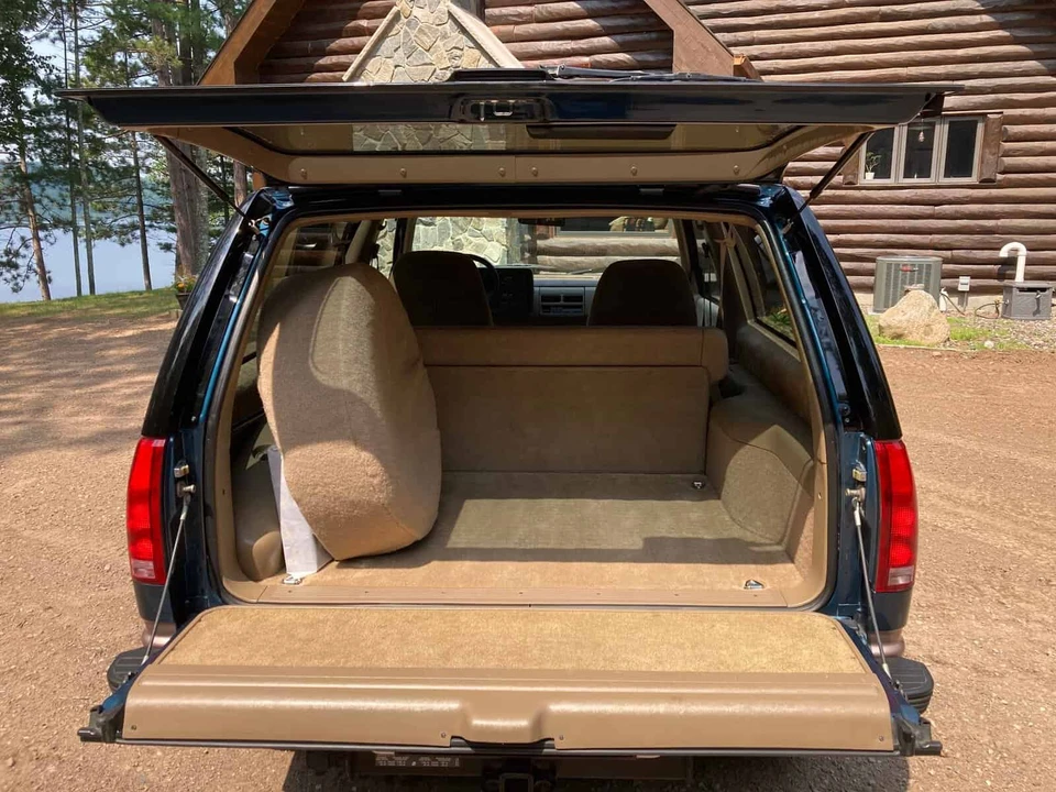 1994 GMC Yukon 1st Gen - Image 11 of 31