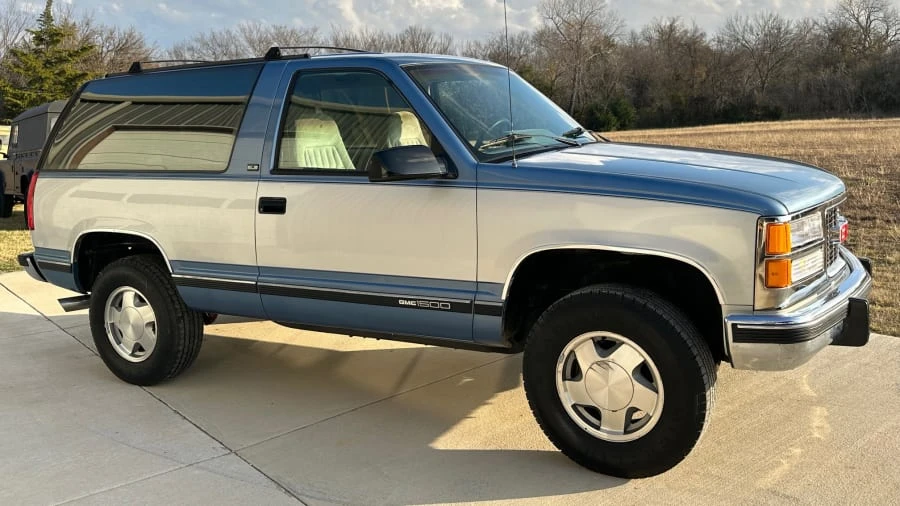 1994 GMC Yukon 1st Gen - Image 4 of 9